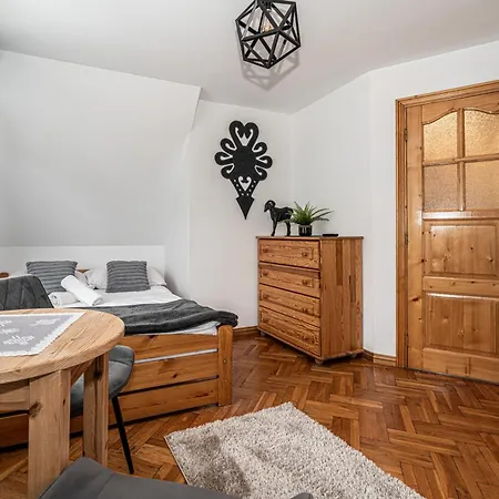 U Baranów 2 Pensjonat 3*